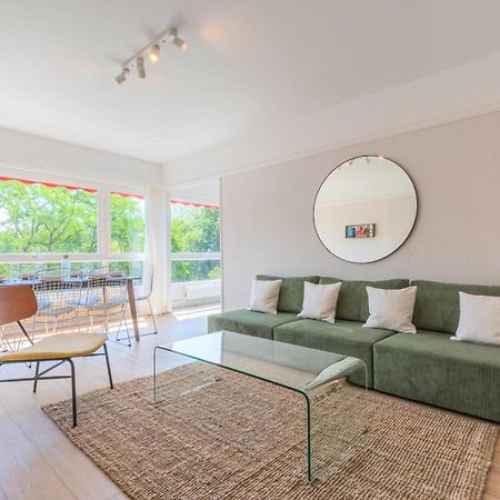 Spacious 3 Bedroom Apartment & Private Parking! Lambersart エクステリア 写真